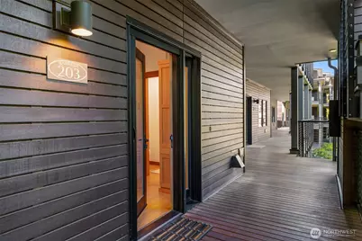 620 NE Vineyard Lane #B203, Bainbridge Island, WA 98110 - Photo 3