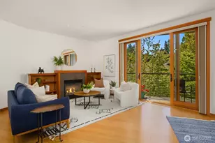 620 NE Vineyard Ln, Bainbridge Island, WA 98110 - Photo 1