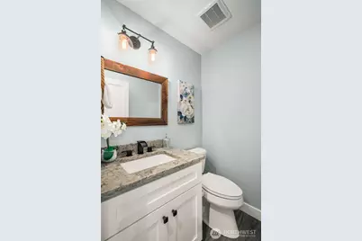 20121 Bartlett Road, Bothell, WA 98012 - Photo 17