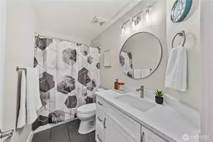 12217 Waller Rd E, Tacoma, WA 98446 - Photo 23