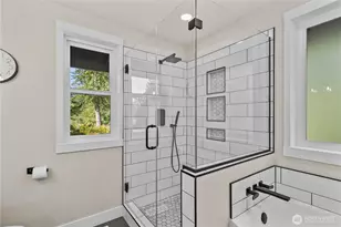 12217 Waller Rd E, Tacoma, WA 98446 - Photo 19