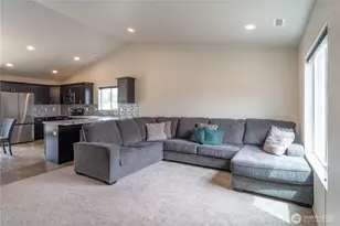 322 W 6th St, Warden, WA 98857 - Photo 5