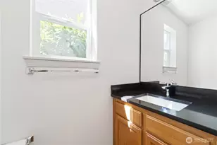 15409 51st Pl W, Edmonds, WA 98026 - Photo 17