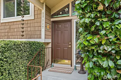 17117 NE 84th Street, Redmond, WA 98052 - Photo 3