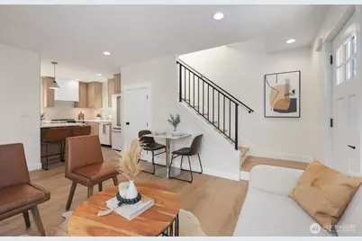 15701 117th Avenue SE, Renton, WA 98058 - Photo 5