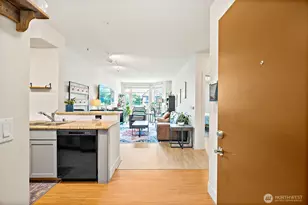 1501 Tacoma Ave S, Tacoma, WA 98402 - Photo 3