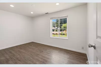 15520 32nd Avenue NE, Shoreline, WA 98155 - Photo 15