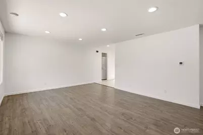 15520 32nd Avenue NE, Shoreline, WA 98155 - Photo 5