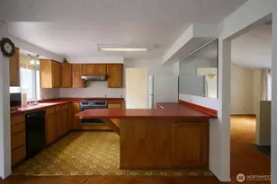 3132 SE Beechcrest Ct, Port Orchard, WA 98366 - Photo 9