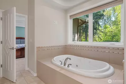 18330 SE 195th Place, Renton, WA 98058 - Photo 21