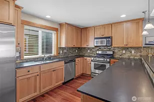 9130 45th Ave SW, Seattle, WA 98136 - Photo 9