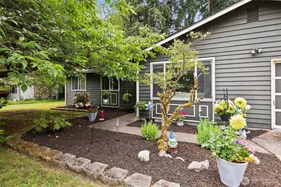8915 Quinault Drive NE, Olympia, WA 98516 - Photo 5