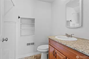 16405 86th St E, Sumner, WA 98390 - Photo 35
