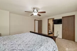 960 NE Melanie Ct, Bremerton, WA 98311 - Photo 13
