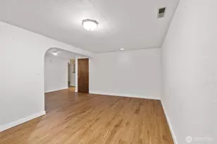 960 NE Melanie Ct, Bremerton, WA 98311 - Photo 25