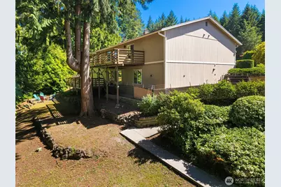 960 NE Melanie Court, Bremerton, WA 98311 - Photo 3