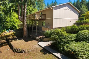 960 NE Melanie Ct, Bremerton, WA 98311 - Photo 3