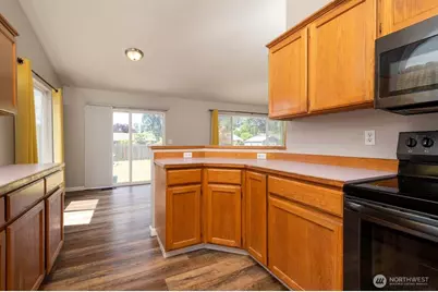 16520 10th Avenue Ct E, Spanaway, WA 98387 - Photo 13
