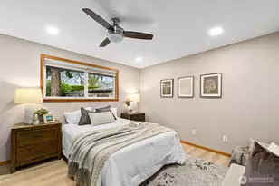 4902 NE 7th Pl, Renton, WA 98059 - Photo 15