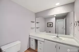 14615 NE 35th St, Bellevue, WA 98007 - Photo 9