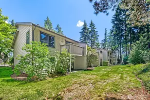 14615 NE 35th St, Bellevue, WA 98007 - Photo 17