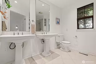 13257 SE 54th Pl, Bellevue, WA 98006 - Photo 13
