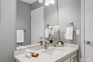 9123 NE 145th St, Kirkland, WA 98034 - Photo 17