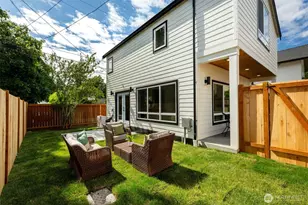 10053 8th Ave NW, Seattle, WA 98177 - Photo 9