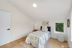 10053 8th Ave NW, Seattle, WA 98177 - Photo 23