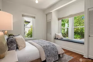 830 NE 59th St, Seattle, WA 98105 - Photo 17