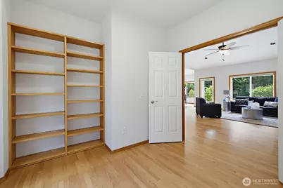 32704 110th Avenue SE, Auburn, WA 98092 - Photo 17