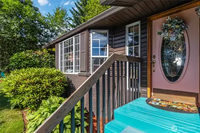 209 W Beacon Hill Drive, Longview, WA 98632 - Photo 5