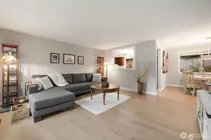 12421 NE 65th Pl, Kirkland, WA 98033 - Photo 3