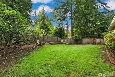 12421 NE 65th Place, Kirkland, WA 98033 - Photo 15