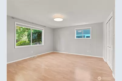21822 92nd Avenue W, Edmonds, WA 98020 - Photo 29