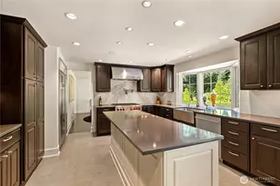 2553 Medina Cir, Medina, WA 98039 - Photo 11
