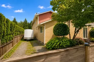 219 7th St NE, Puyallup, WA 98372 - Photo 5