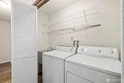 2516 Rockefeller Avenue #A, B, Everett, WA 98201 - Photo 11