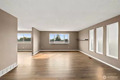 2516 Rockefeller Avenue #A, B, Everett, WA 98201 - Photo 3
