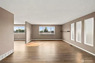 2516 Rockefeller Ave, Everett, WA 98201 - Photo 3