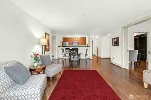 1550 Eastlake Ave E, Seattle, WA 98102 - Photo 11
