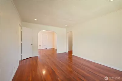 608 16th Avenue, Longview, WA 98632 - Photo 5