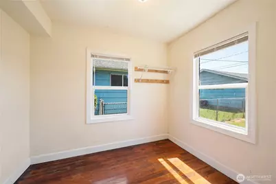 608 16th Avenue, Longview, WA 98632 - Photo 9