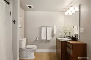 7323 NE Sand Point Way, Seattle, WA 98115 - Photo 15