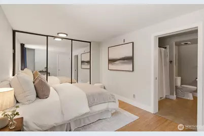 7323 NE Sand Point Way #111, Seattle, WA 98115 - Photo 9