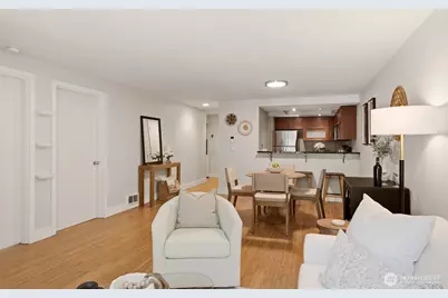 7323 NE Sand Point Way #111, Seattle, WA 98115 - Photo 5