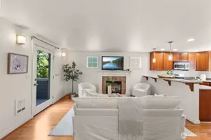 1608 NW 65th St, Seattle, WA 98117 - Photo 3