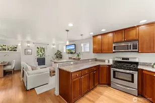1608 NW 65th St, Seattle, WA 98117 - Photo 7