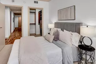 10650 NE 9th Pl, Bellevue, WA 98004 - Photo 17