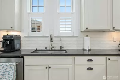 41 Horizon Street, Pacific Beach, WA 98571 - Photo 9